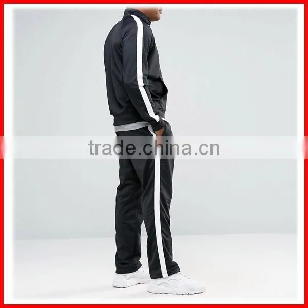 Custom men tracksuit high quality custom tracksuit fation and welcomed 100% tracksuit fabric