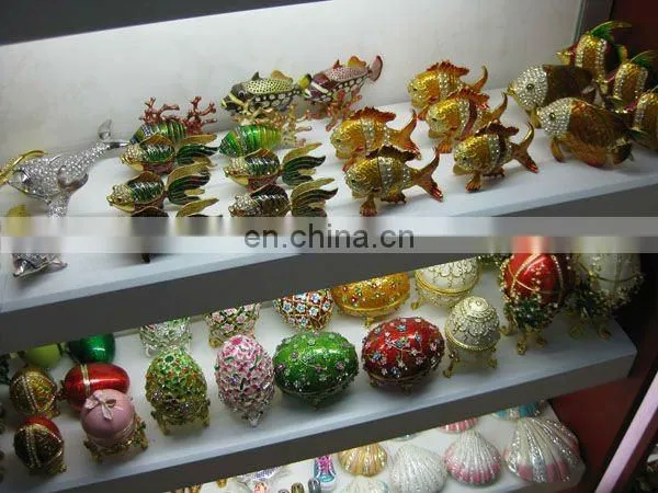 New design Chinese God Figure