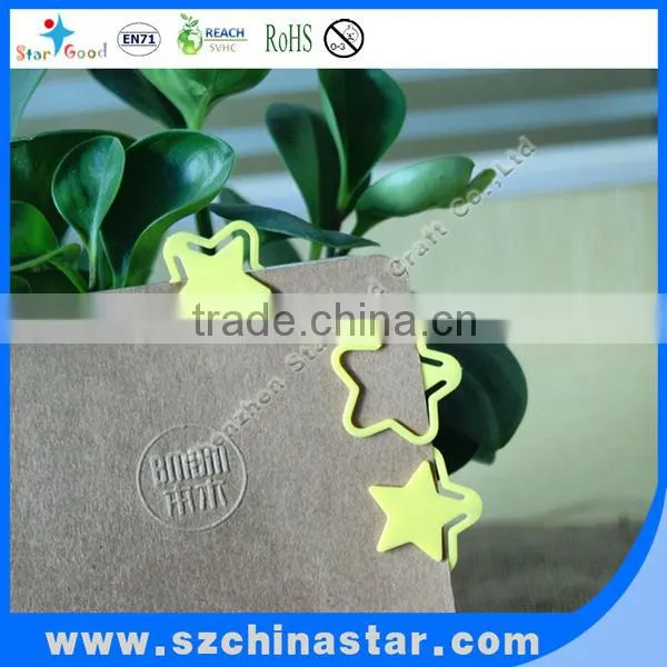Colorful simple and elegant plastic bookmark