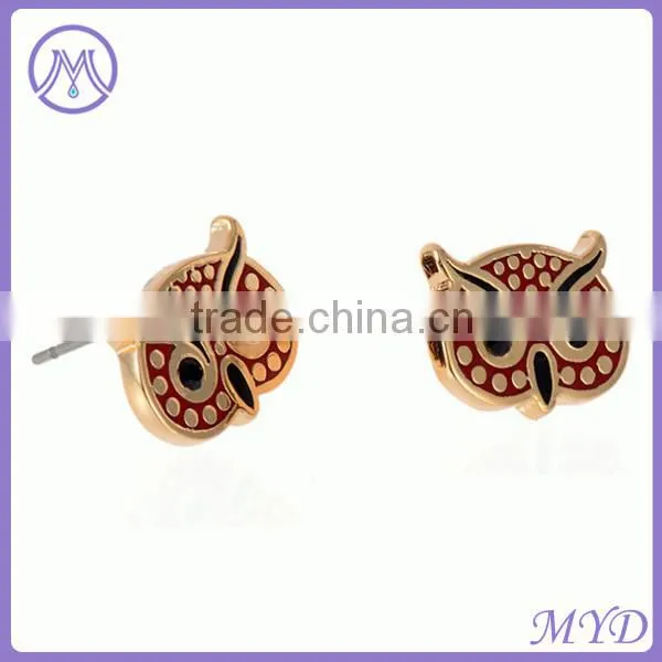 Fashion enamel owl shape stud earrings