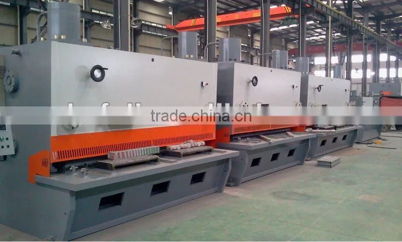 QC11K hydraulic CNC guillotine shearing machine