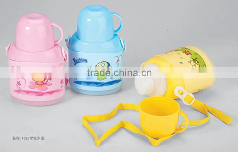 Lovely cartoon plastic water bottle for kid