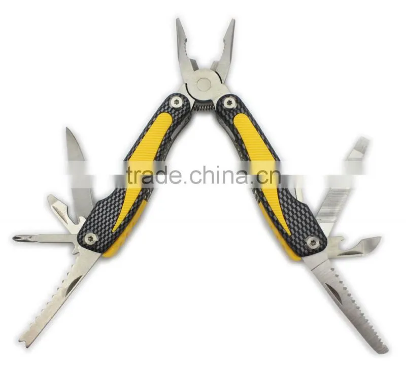 Essential 11 in 1 Folding knife Multi Tool with camo handle plastic tool