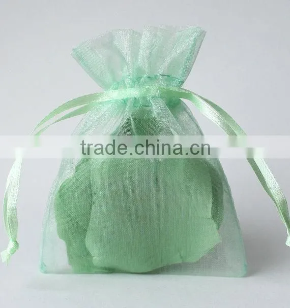 popular use for wedding congratulation orgnaza bag,wedding gift bag,small drawstring organza gift bags