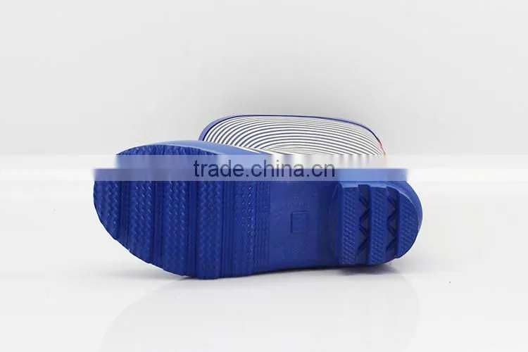 China Manufacturer 10 Years experience Colorful horse rubber rain boots
