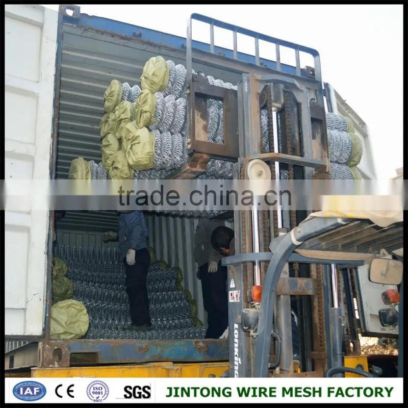 iron mesh fence gate,roller chain link mesh fence,diamond fence wire mesh netting
