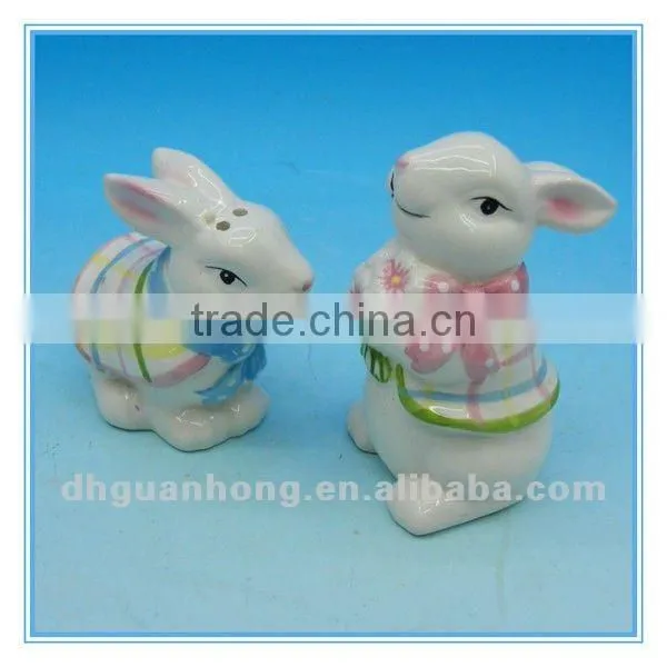 Mini rabbit shape ceramic salt and pepper cellar
