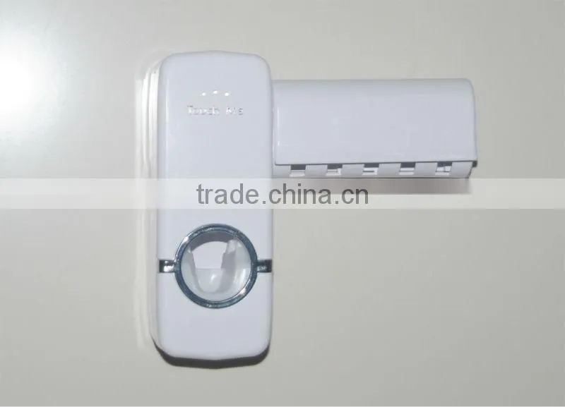 plastic toothbrush holders/Automatic toothpaste