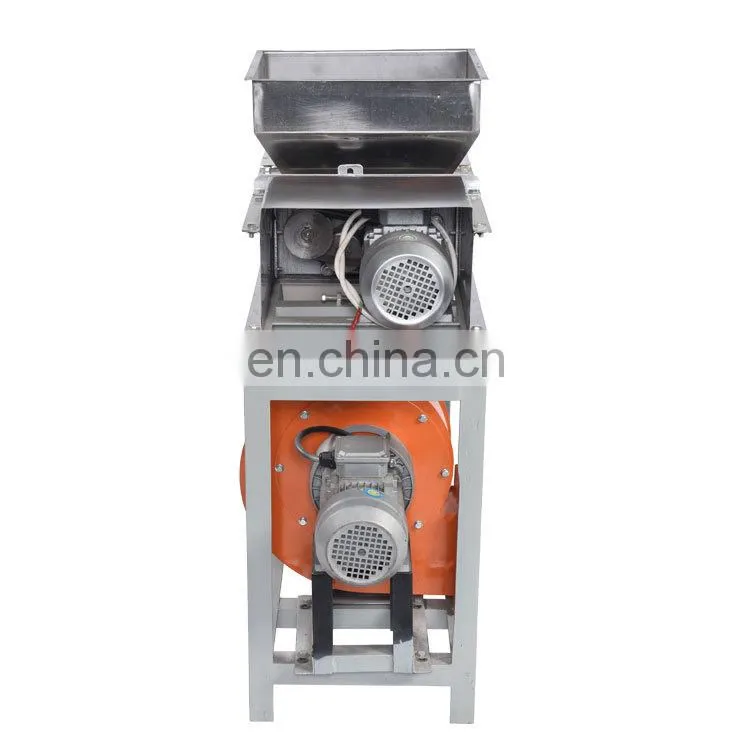 Roasted dry groundnut peanut red skin peeling machine 200-300kg/h