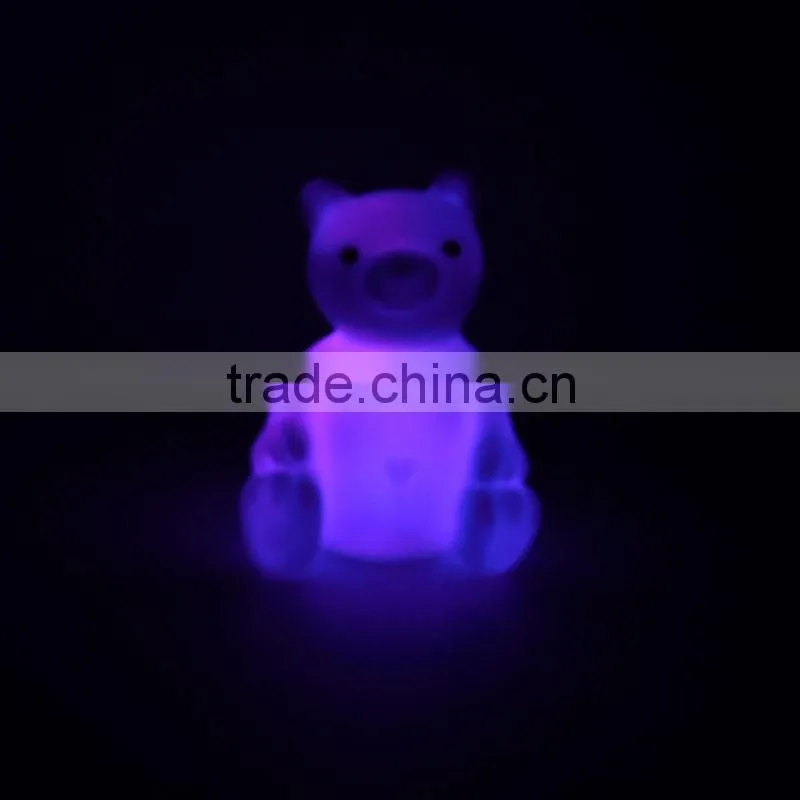 Plastic Honey Bear Plastic Electronic Toys Pvc Vinyl Wild Animal Toy Led Light Bear Toys
