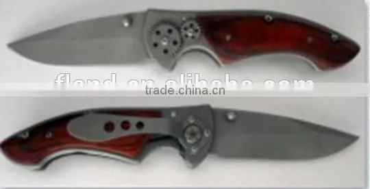 Yangjiang 3CR13 stainless steel gear wooden handle knife survival