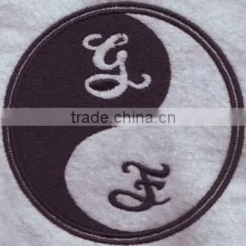 Wholesale factory direct price custom cheap 100% embroidered patch