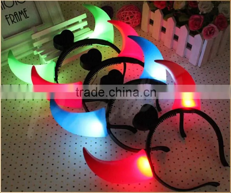 Factory supply cheap halloween led light up devil horns