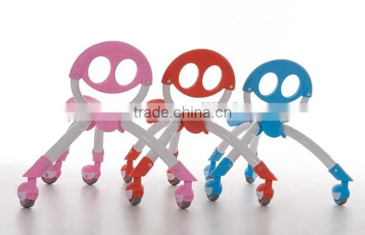 Children's smiling face four-wheel balanced walkers