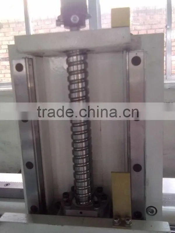 Multi head CNC router for cylinder Wood carving ,milling from china factory direct