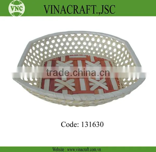 Cheap bamboo basket in heart shape for storage