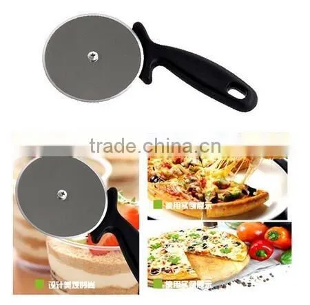 CY135 Stainless Steel Pizza Cutter Pizza Knife