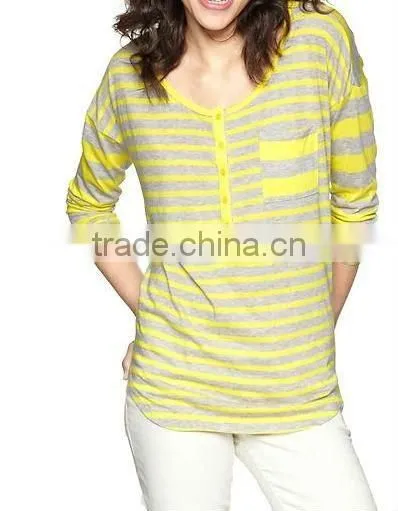 Women's top with show buttons