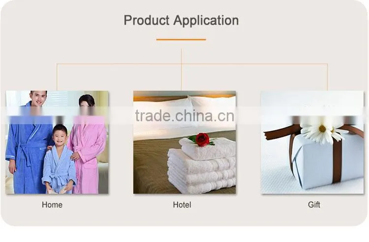 China Solid Color Cozy Microfiber Waffle Bathrobe