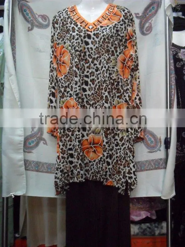 C174 Popular colorful beaded muslim abaya