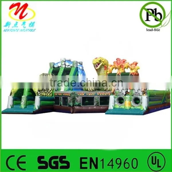 Outdoor inflatable fun city the lost jungle, partible bouncy castle slide combo