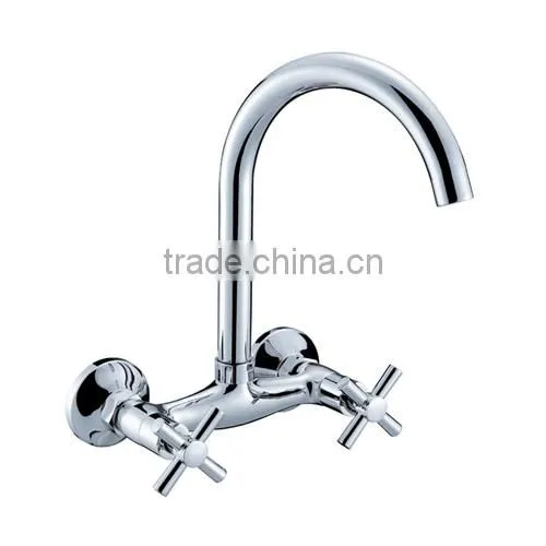 Deck mounted brass bath faucet dual handle