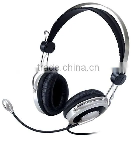 Free Sample Wired Stereo Headset with Microphone for iPhone iPad PC Skype