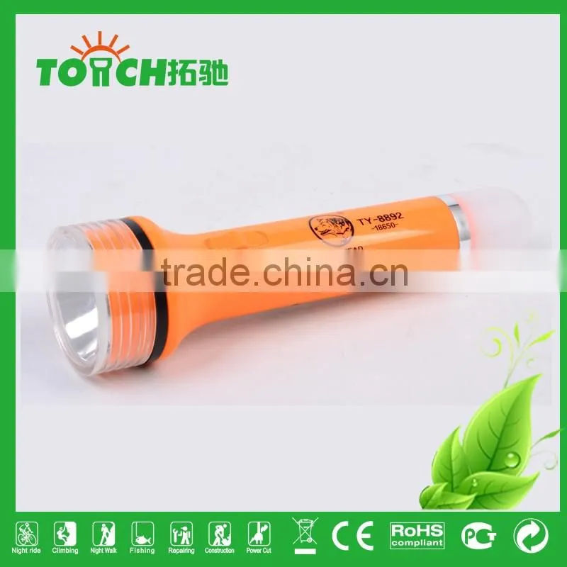 2016 New Disign Rechargeable LED Flashlight Torch Lighters with Charger Camping Light Plastic Torch Light