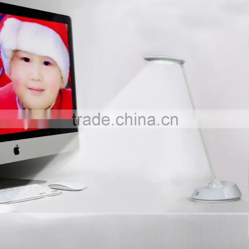 360 degree USB rechargeable LED table lamp 3-4W