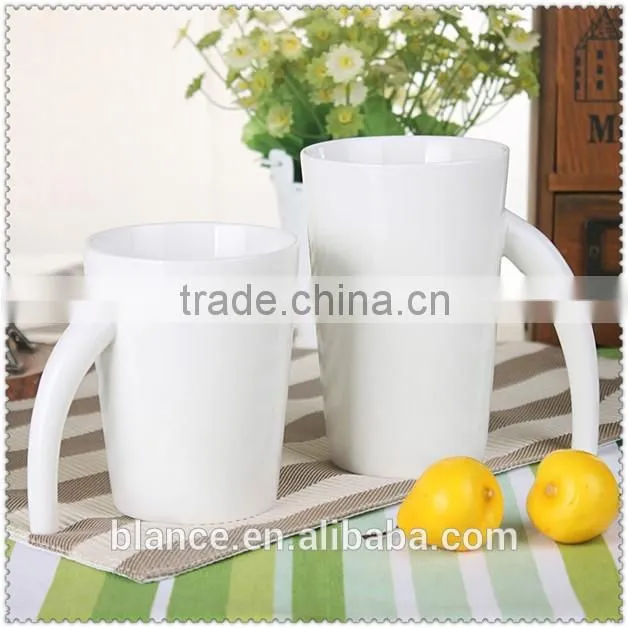 comfortable special ceramic mug with trunk handle