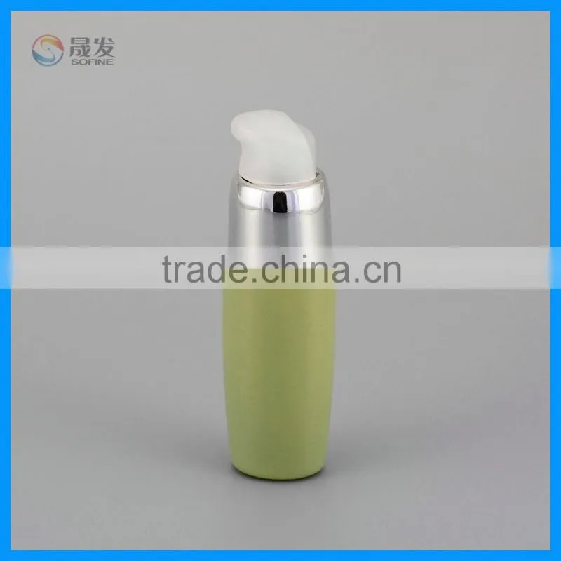 Small plastic lotion bottle for cosmetic