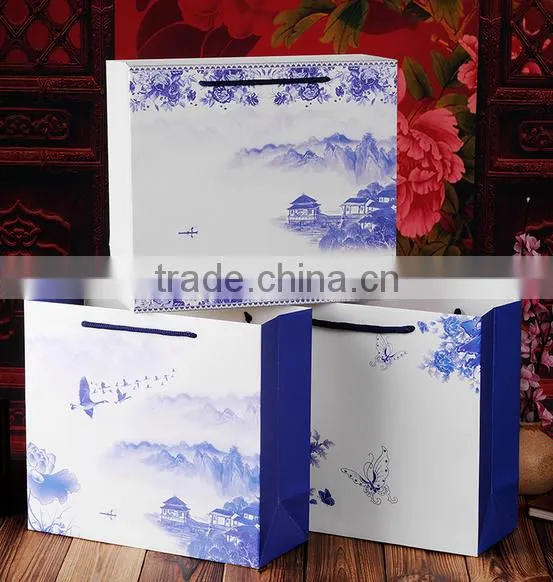 creative beautiful China style Gift paper Packaging Bag with handlle for gift shopping