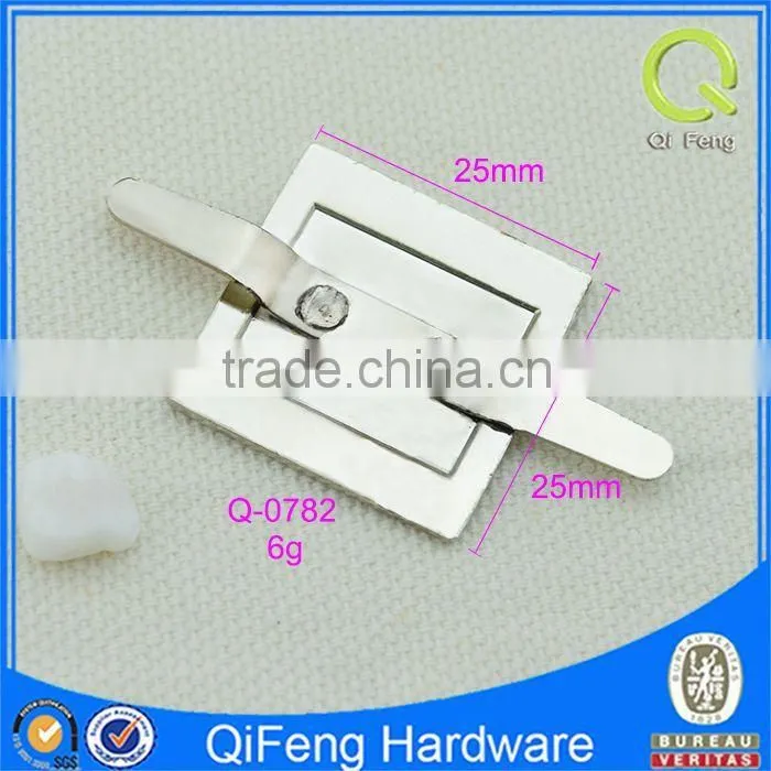 Q-0782 metal labels and tags for handbag silver quadrate logo plate