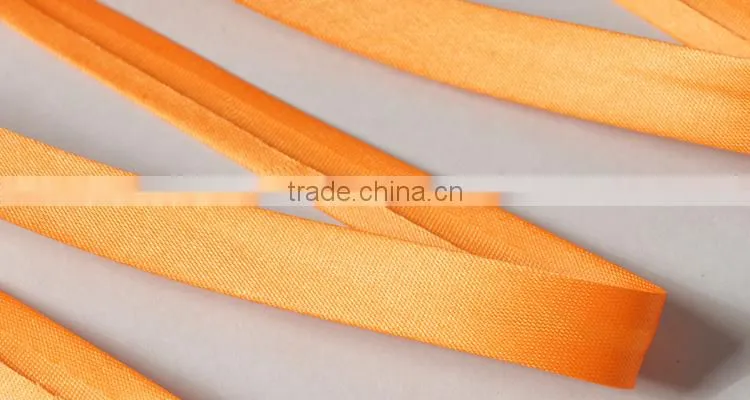 Single Fold Polyester Satin Bias Binding Tape 25yds/card