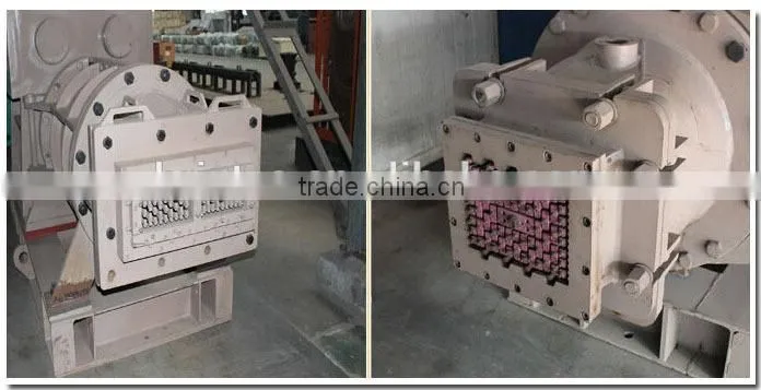 Vacuum extruder for clay brick making with high moisture