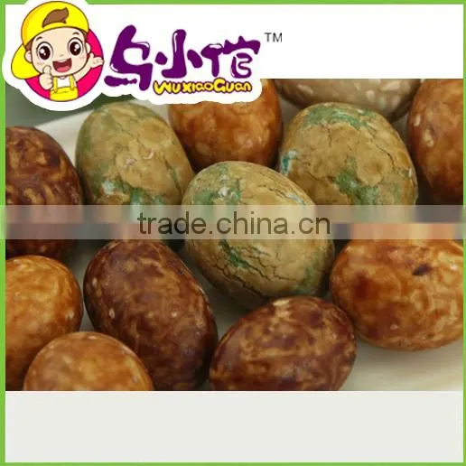 Colorful coated peanuts with flavor