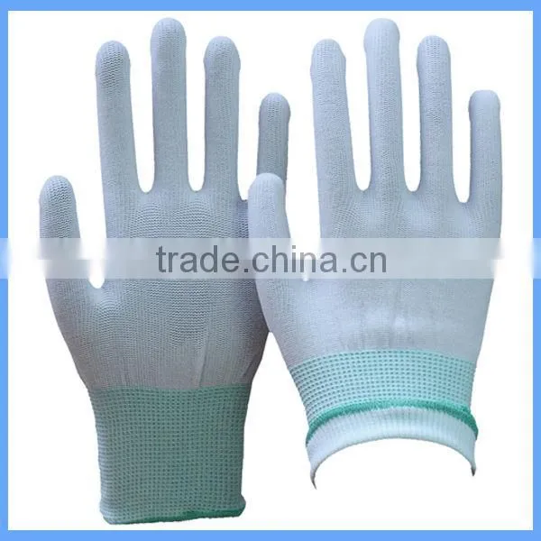 13 Gauge Seamless White Knitted Person Winter Nylon Glove