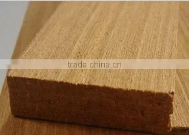Cheap Engineering Wood Moulding
