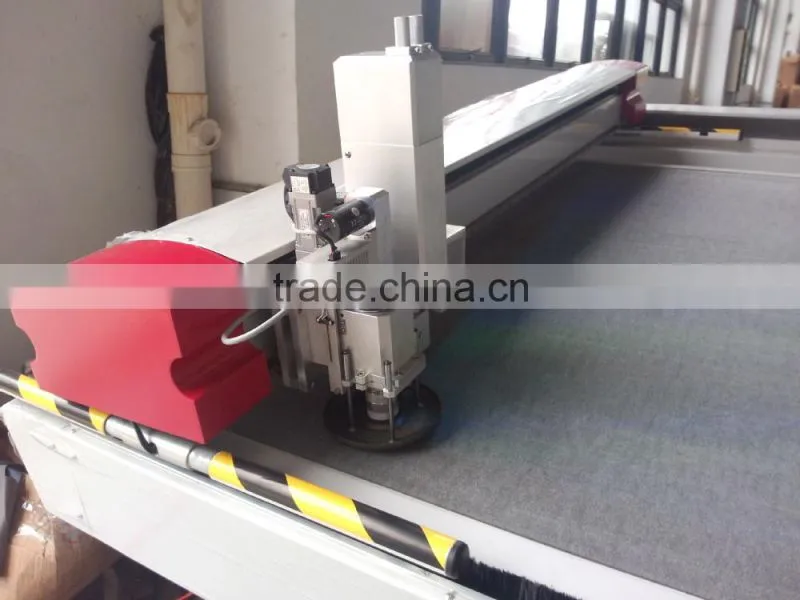 Leather cutting machine