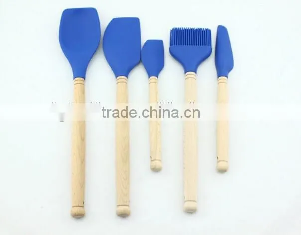 High Quality Silicone Kitchen Tools With Wooden Handle Set Of 5