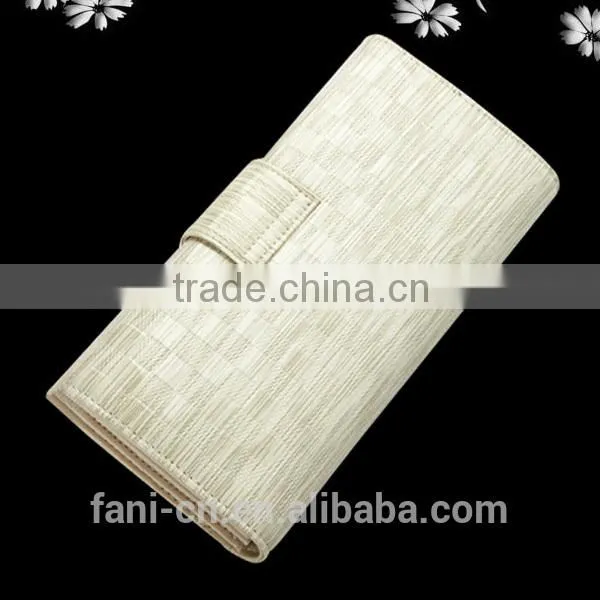 New design luxury and fashion leather clutch purse with comfortable touch