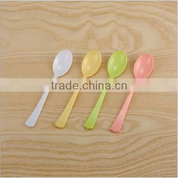 wholesale safe PP disposable plastic ice cream spoons supplier in China,custom wholesale PP plastic ice cream spoons supplier