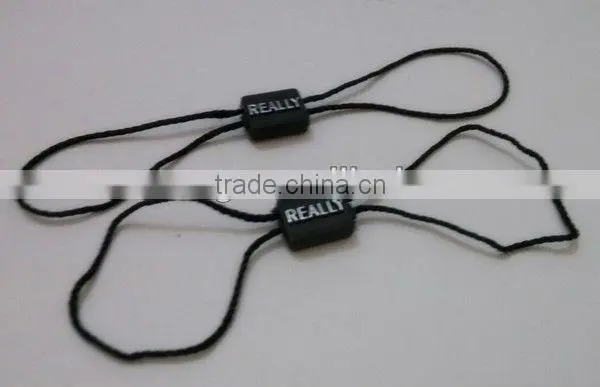 Factory custom black plastic hang tag/string seal with logo printing for sale