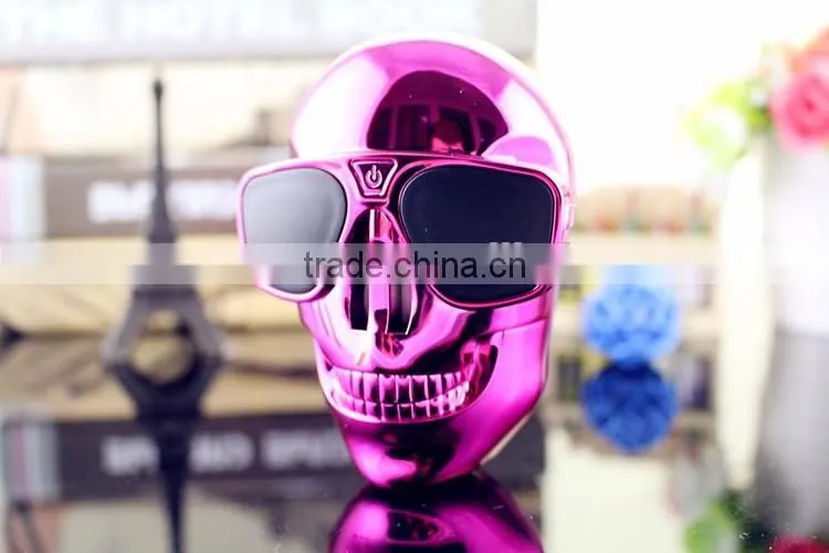 (hot style) skull head travel gift portable power bank, cute power charger, mini USB mobile power bank charger