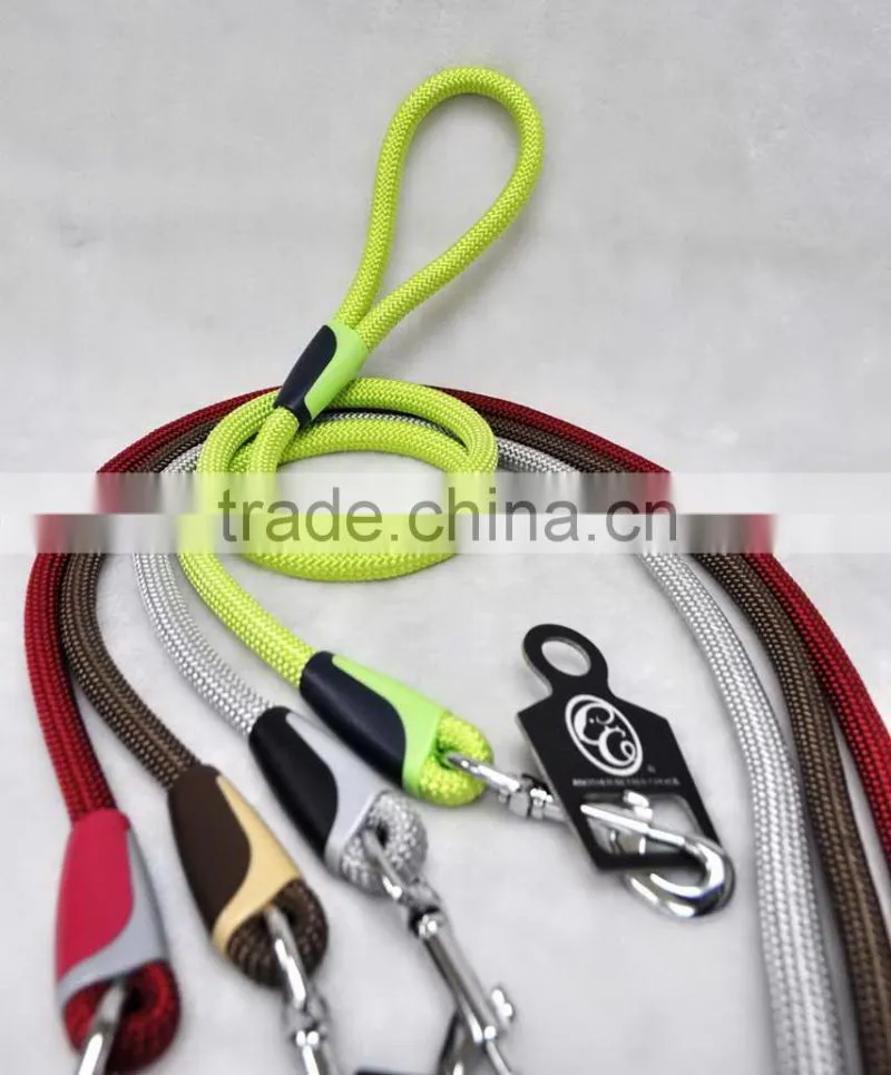 Mountain Dog Leash