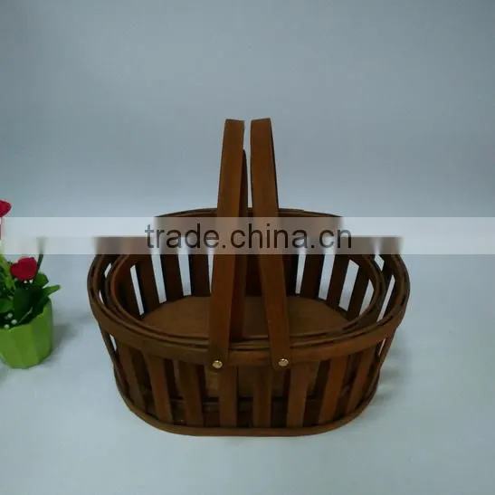 Closet floor basket with stiff swing handles