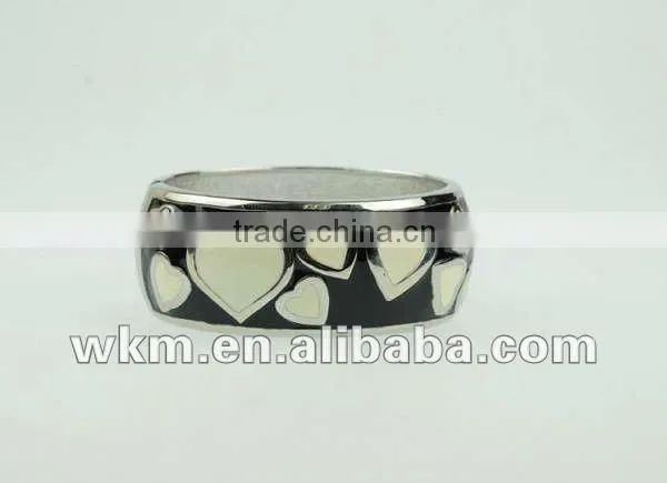 Heart shape black big metal bangle
