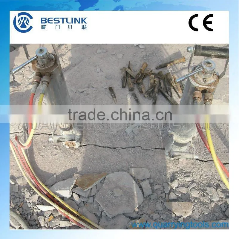 Hydraulic stone and rock splitter