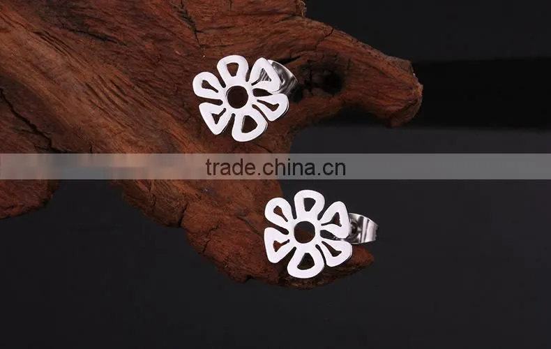 rose flower shaped rosary pendant necklace jewelry