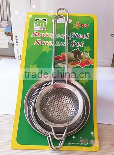 Highly polished satin-finished 18/10 stainless steel kitchen Utensils Skimmer Integrated hanging loop S63